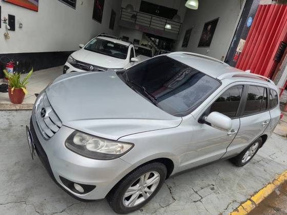 HYUNDAI SANTA FÉ 3.5 MPFI V6 24V 285CV GASOLINA 4P AUTOMÁTICO HYUNDAI SANTA FÉ 3.5 MPFI V6 24V 285CV GASOLINA 4P AUTOMÁTICO